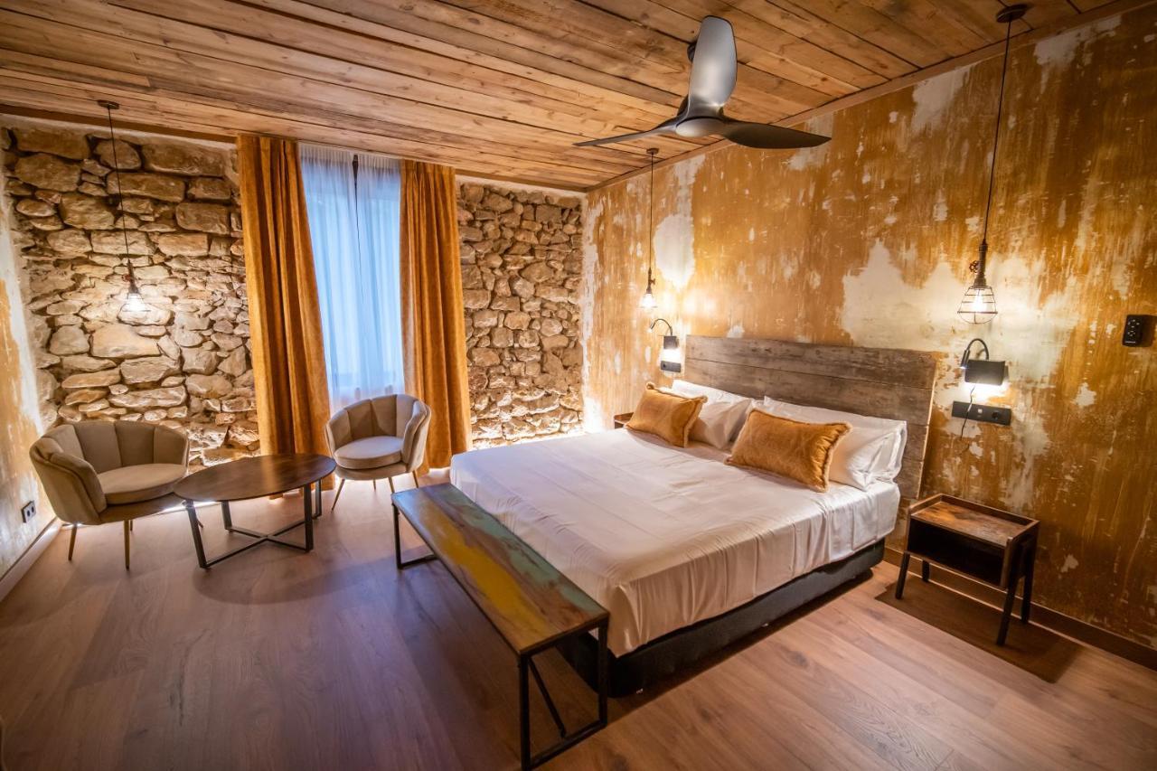 Hotel Somnifabrik Valderrobres Zewnętrze zdjęcie
